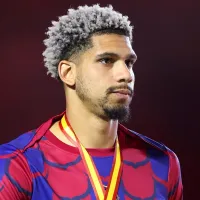 Tottenham se interessa pelo meio-campista do Barcelona, Marc Casadó, que está fora dos planos de Flick