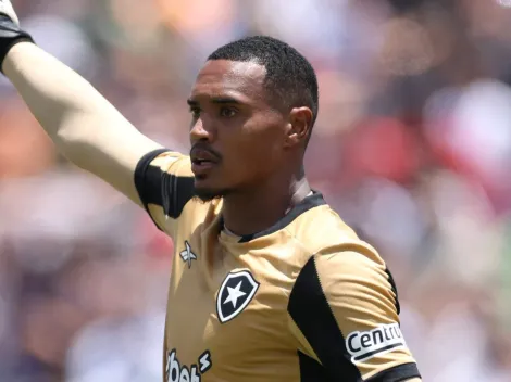 John, do Botafogo, chega a acordo com o West Ham de Lucas Paquetá