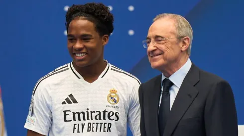 Endrick e o presidente do Real Madrid, Florentino Pérez (Foto: Angel Martinez/Getty Images)