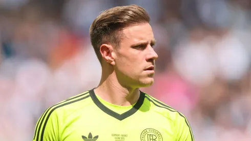 Ter Stegen entra em rota de colisão com o Barcelona e pode assinar com o PSG (Foto: Alex Grimm/Getty Images)