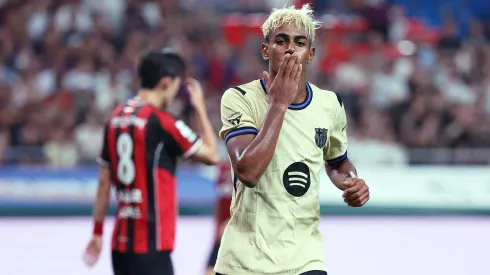 Lamine Yamal é o grande craque do Barcelona (Photo by Chung Sung-Jun/Getty Images)