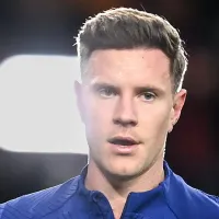 Barcelona barra Ter Stegen e Ronald Araújo é o novo capitão do time de Hansi Flick