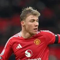 Manchester United libera Rasmus Hojlund para empréstimo; Milan aguarda resposta do jogador
