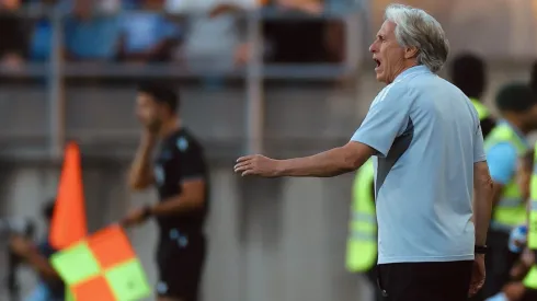 O treinador português também falou sobre reforços, saídas, rivais de Portugal, a parceria com João Félix e os bastidores do mercado de transferências, revelando planos e desafios para a próxima temporada. (Foto: Divulgação Twitter / Al-Nassr)