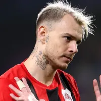 Sem Taremi, da Inter de Milão, Flamengo faz reunião por Rogér Guedes, alvo do Grêmio