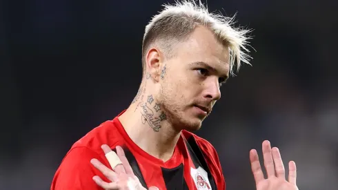 Flamengo faz reunião por Róger Guedes. Foto: by Francois Nel/Getty Images)