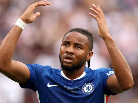 Negociações entre Chelsea e RB Leipizig envolvem Simons e Nkunku