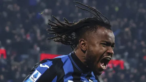 Apesar do interesse do Arsenal, Ademola Lookman espera uma oferta da Inter de Milão para fechar sua transferência. (Photo by Giuseppe Cottini/Getty Images)