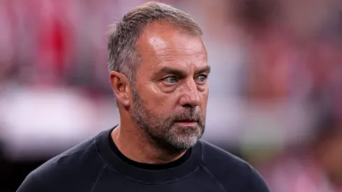 Hansi Flick, técnico do Barcelona. (Photo by Juan Manuel Serrano Arce/Getty Images)