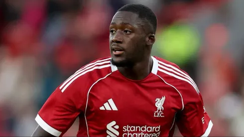 Konaté, jogador do Liverpool, e alvo do Real Madrid. (Foto: Carl Recine/Getty Images)