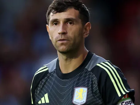 Aston Villa está confiante que irá superar o Manchester United para acertar a permanência de Dibu