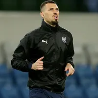 Vasco tenta a contratação de Léo Duarte, ex-jogador de Milan e Flamengo