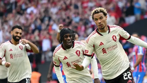 Hugo Ekitike, do Liverpool. Jogador deve iniciar em Liverpool x Bournemouth. Foto: Clive Mason/Getty Images