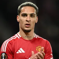 Manchester United é convencido por Antony e reduz pedida para vendê-lo ao Real Betis