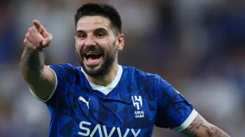 Flamengo é apontado como possível destino de Mitrović, do Al-Hilal, pela imprensa saudita. (Photo by Yasser Bakhsh/Getty Images)