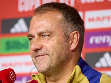 Hansi Flick aprova gol polêmico do Barcelona em vitória sobre Mallorca