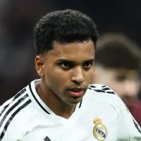 Rodrygo será multado pelo Real Madrid após ter chegado atrasado em treino de Xabi Alonso