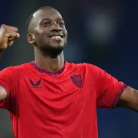Atlético de Madrid demonstra interesse na contratação de Dodi Lukébakio, destaque do Sevilla