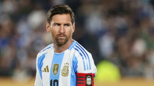 Lionel Messi em ação pela Argentina. Foto: Daniel Jayo/Getty Images