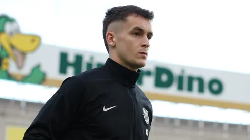 Barcelona pode negociar Marc Casadó com Chelsea por R$ 320 milhões. Foto: Florencia Tan Jun/Getty Images