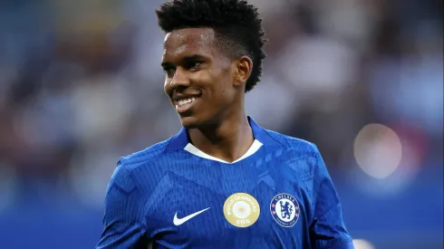 West Ham x Chelsea: Torcedores exigem Estêvão no time titular e colocam o brasileiro acima de Garnacho. (Photo by Eddie Keogh/Getty Images)