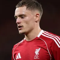 Newcastle x Liverpool na 2ª rodada da Premier League terá arbitragem de Simon Hooper