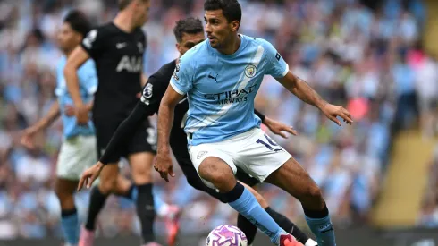 Rodri em ação pelo Manchester City. (Photo by Shaun Botterill/Getty Images)