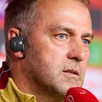 Atitude de Hansi Flick no Barcelona encerra boato sobre saída de Casadó à Premier League