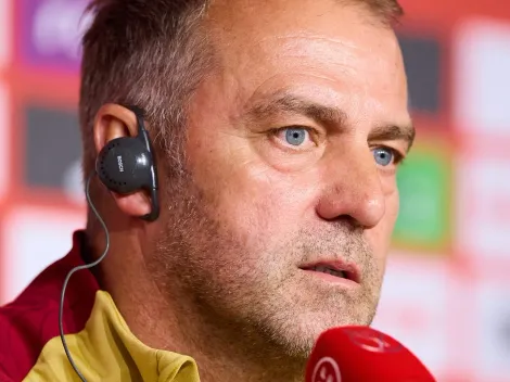 Barcelona não deve negociar Casadó após atitude de Hansi Flick