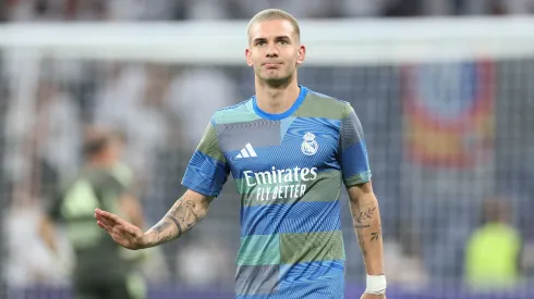 Franco Mastantuono em jogo do Real Madrid. Foto: Florencia Tan Jun