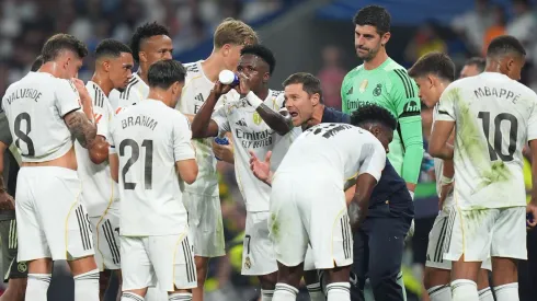 A equipe de Xabi Alonso busca quebrar o tabu e confirmar seu favoritismo. (Photo by Angel Martinez/Getty Images)