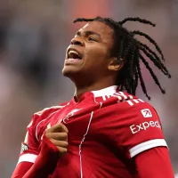 Quem é Rio Ngumoha? Destaque do Liverpool na vitória contra o Newcastle