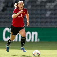 Elisabeth Terland, atacante do Manchester United, aponta: “o foco já está na próxima partida”