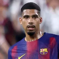 Barcelona oferece Ronald Araújo ao Manchester City e recebe recusa de Pep Guardiola