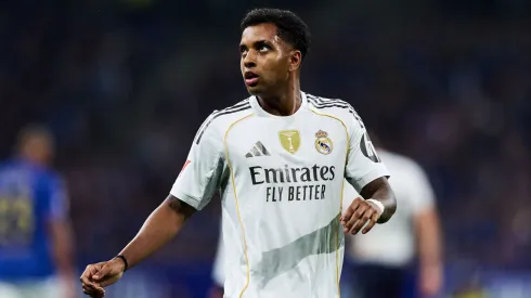 Rodrygo foi titular no duelo contra o Real Oviedo (Foto: Juan Manuel Serrano Arce/Getty Images)