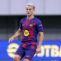 Meio-campista Gavi deixa treino do Barcelona com problemas no joelho