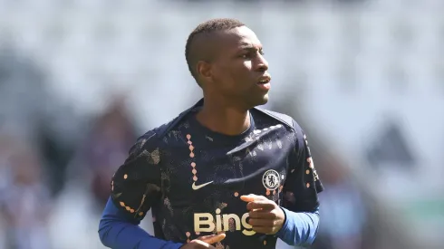 Nicolas Jackson contraria Chelsea e insiste em acerto com o Bayern. (Photo by George Wood/Getty Images)