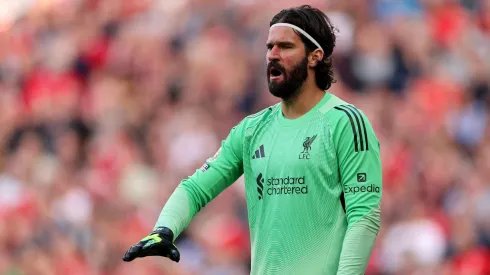 Alisson, goleiro do Liverpool. (Photo by Carl Recine/Getty Images)