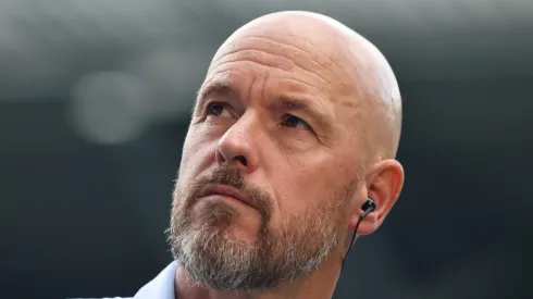 Bayer Leverkusen demite Erik ten Hag e técnico detona conduta da diretoria. (Photo by Christof Koepsel/Getty Images)