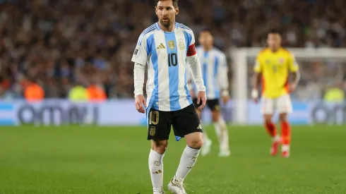 Messi em ação pela Argentina. (Photo by Daniel Jayo/Getty Images)