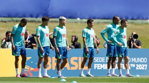 Jogadores durante treinamento na Granja Comary (Foto: Rafael Ribeiro – Divulgação – CBF)