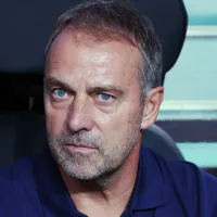 Hansi Flick dá sinais de insatisfação no Barcelona e torcedores temem saída do treinador