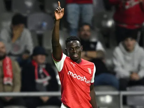 Al-Ittihad fecha a contratação de Roger Fernandes do Braga