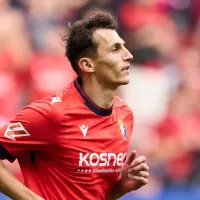 Atlético de Madrid aposta em Raspadori e prioriza juventude frente a Budimir em estratégia de longo prazo