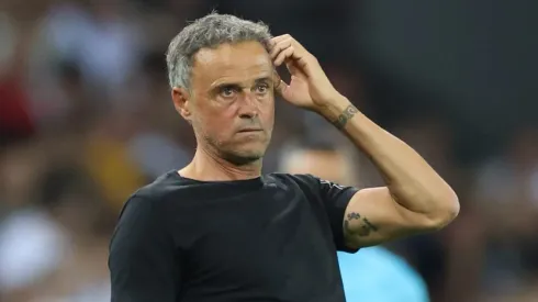 Luis Enrique, treinador do PSG (Foto: Claudio Villa/Getty Images)