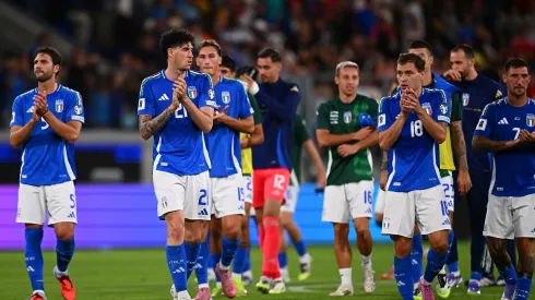 Jogadores da Seleção Italiana após vitória contra a Estônia. Foto: Mattia Ozbot/Getty Images