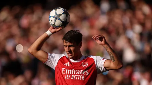 Kiwior detalha saída inesperada do Arsenal e chegada ao Porto. (Photo by Justin Setterfield/Getty Images)