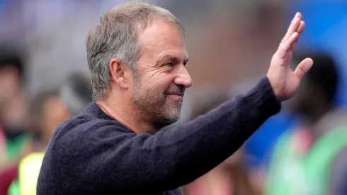 Hansi Flick, técnico do Barcelona. (Foto: Juan Manuel Serrano Arce/Getty Images)
