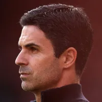 Arsenal recebe aval de Arteta e tem conversas positivas para renovar com Saka e Saliba