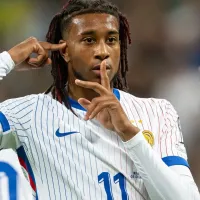 Bayern de Munique liga alerta após Manchester City e Liverpool sinalizarem interesse em Michael Olise